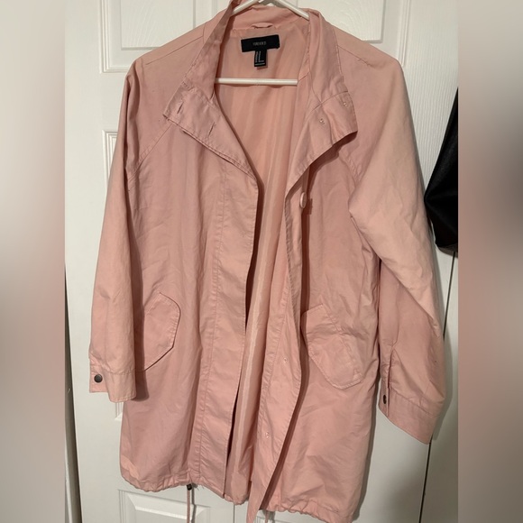 Forever 21 Jackets & Blazers - Women’s trench coat